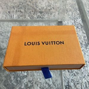 Louis Vuitton Cles / Key Chain